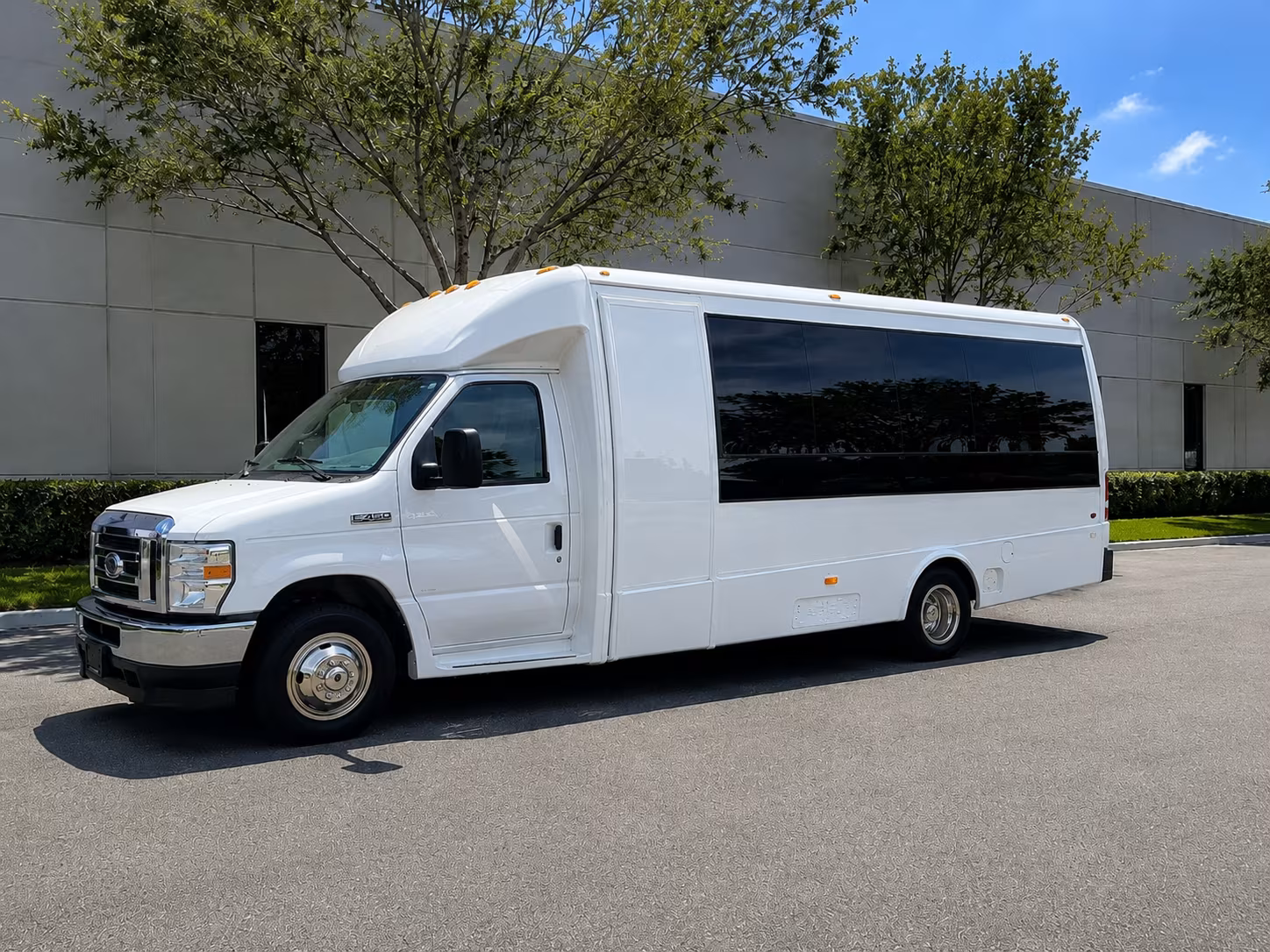 Seattle Wedding Transportation & Shuttle Service